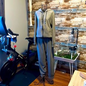 JVINI 2 Piece jogger Set